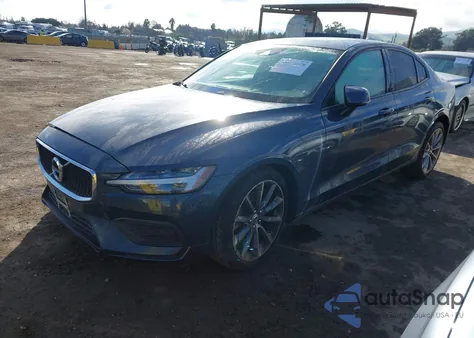 2020 Volvo S60 T5 Momentum from USA, damaged, VIN 7JR102FK6LG065666